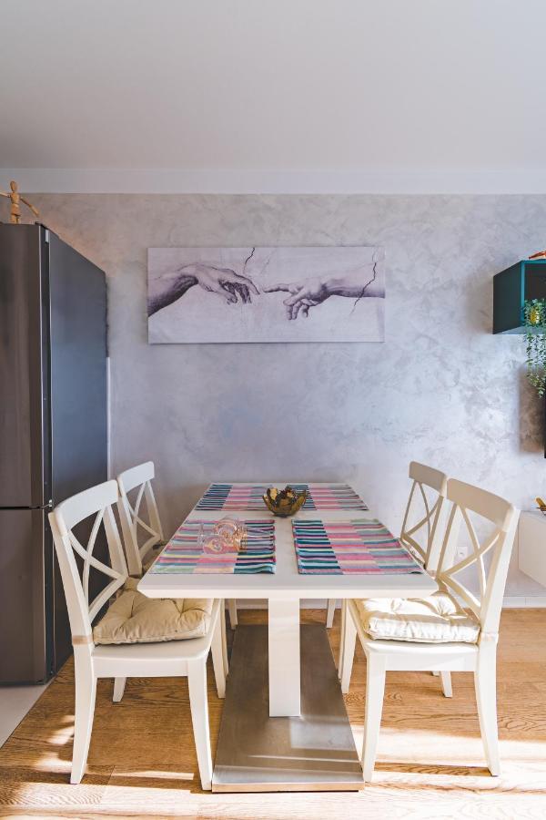 Flexible Selfcheckins 30 - Zagreb - Garage - Electric Vehicle Ccharger - Big Loggia - New - Apartments Repinc 30 Buitenkant foto